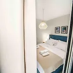 Poseidon Sea View - Ocean, River Apartment