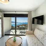 Poseidon Sea View - Ocean, River Apartment