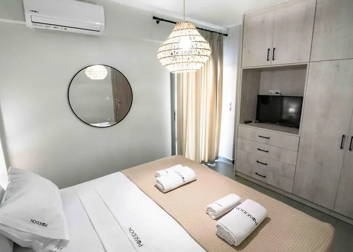 Daire Poseidon Sea View - Ocean, River Nikiana