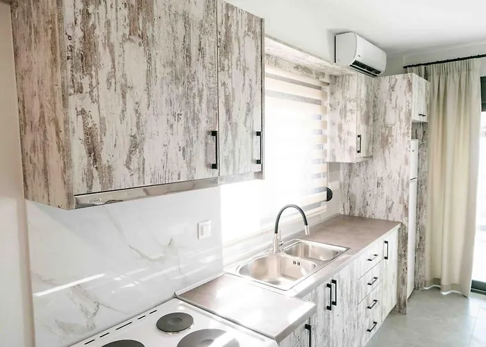 Poseidon Sea View - Ocean, River * Nikiana