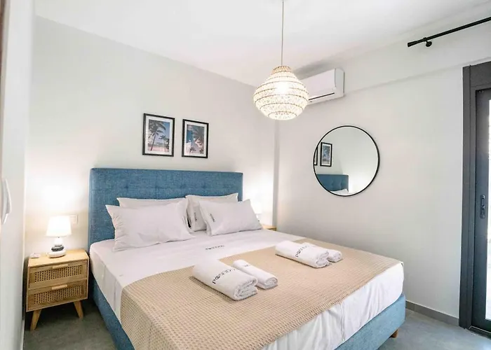 Poseidon Sea View - Ocean, River Apartment